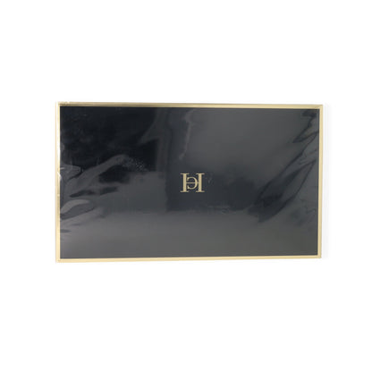 Carolina Herrera Good Girl Eau de Parfum side view