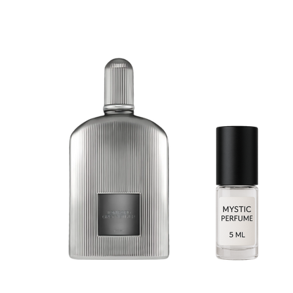 Tom Ford Grey Vetiver Parfum sample vial label detail