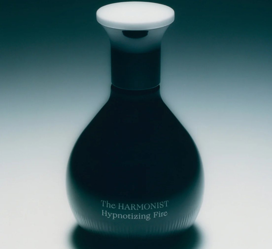 The Harmonist Hypnotizing Fire bottle and box